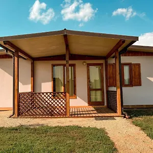 agricamping-corte-pianton.hotelinveneto.com/